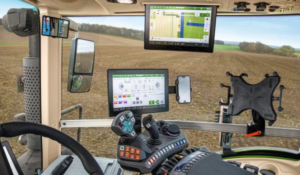 Kabina Fendt 900 Vario