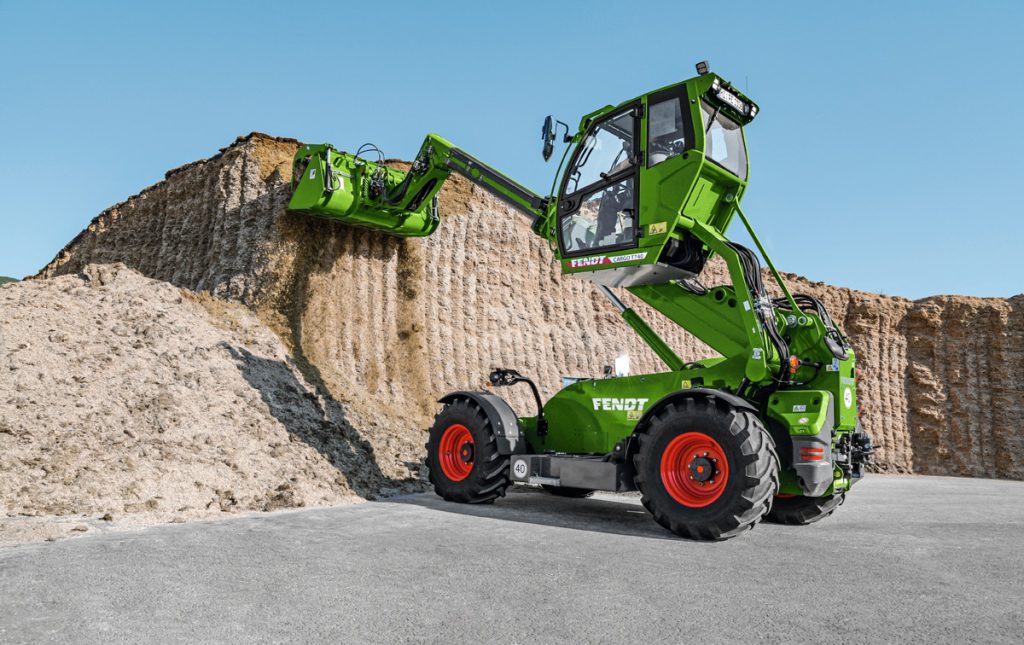 Ładowarka Fendt Cargo T740 w pracy