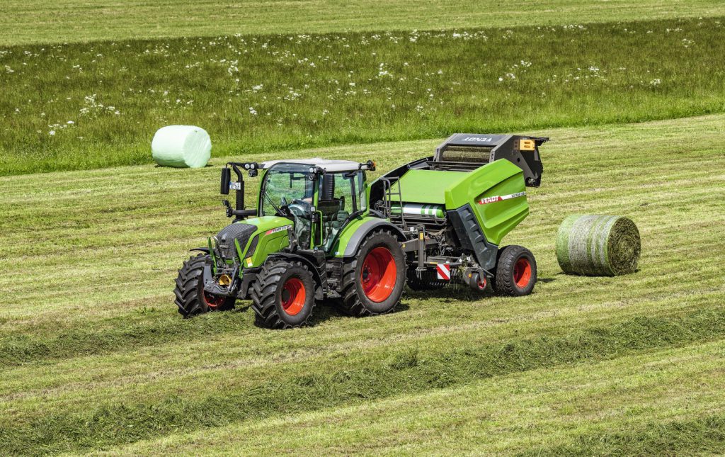 Stałokomorowa prasa zwijaja Fendt Rotana 130 F Xtra