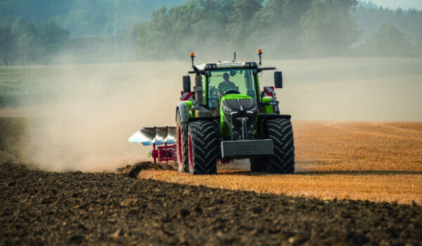 Ciągnik Fendt 300 Vario Gen5