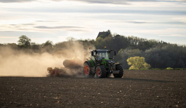Ciągnik Fendt 500 Vario Gen4