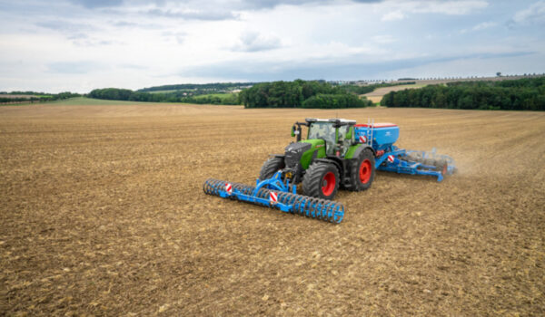 Ciągnik Fendt 800 Vario